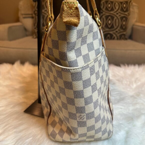 Authentic Louis Vuitton Damier Azur Totally MM Tote Bag - Picture 4 of 17